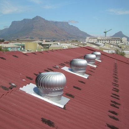 Ventilador de turbina giratória para contêiner de transporte